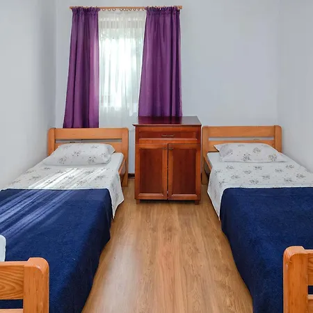 Jelsa 12052a Апартаменты *